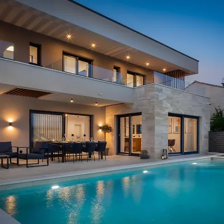 Prima Lux Villa