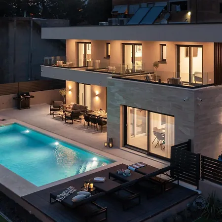 Villa Prima Lux *